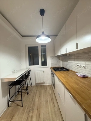 Apartament 3 camere cu 2 băi de vânzare Zona Moghioroș, metrou Raul Doamnei - imagine 7