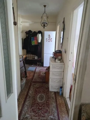 Vand apartament 2 camere - imagine 3