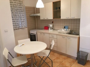Apartament 3 camere, Parc Tineretului, la 5 min. metrou. Loc de parcare. - imagine 2