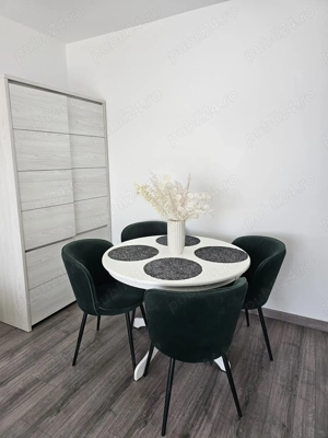 Regim Hotelier apartament AMI 28 - imagine 6