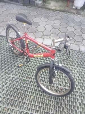 Vând bicicleta copii,6 viteze,roti 20 inch