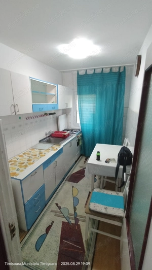 Închiriez apartament