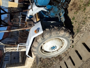 Tractor Ford anul1960  - imagine 3