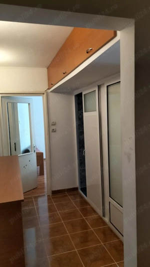 Apartament  2 camere Rm Valcea Zona Nord - imagine 8