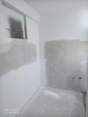 Vand apartament decomandat  cu două camere.  - imagine 4
