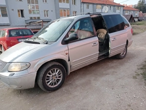 Chrisler voiajer 2.5 - imagine 3