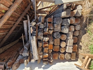 Vând cherestea din brad   recuperată din demolarea unui acoperiș de casă săsească (80 100 ani)