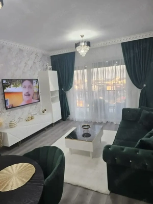 Regim hotelier ADORA PARK  Arad AMI  - imagine 9