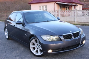 Bmw 320d Automat ** Evacuare **, Interior Sport  Piele  Xenon  Navi - imagine 2