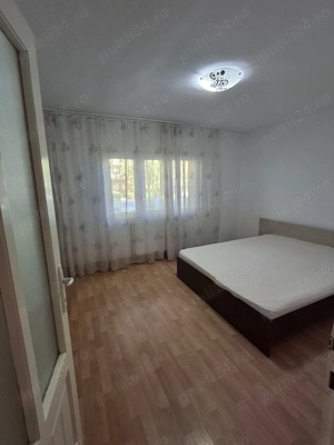 Proprietar vand apartament spatios, 77 mp utili, 3 camere, decomandat, 2 bai, centrala proprie! - imagine 4