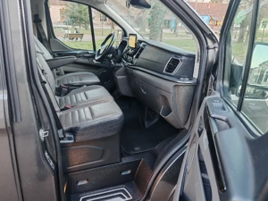 Ford Tourneo Custom 2.0 tdci 170 cai ,8+1 locuri , model 2019 extra lung. - imagine 10