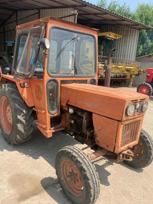 Tractor UTB U445 + atasamente (remorca, plug, prasitoare) - imagine 2