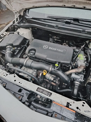 Vând Opel astra j - imagine 5