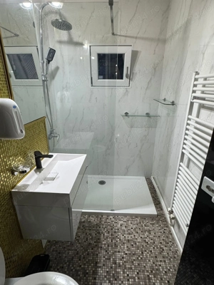 Apartament regim hotelier  - imagine 4