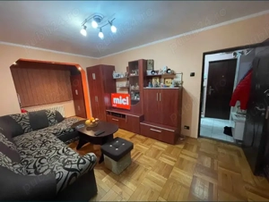Apartament 2 camere   Zonă Vlaicu - imagine 2
