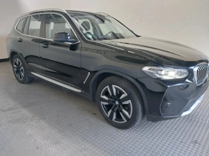 BMW X3 xDrive20d (12 2022) - imagine 3