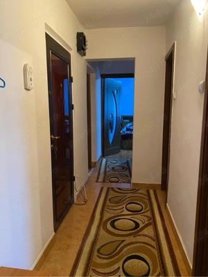 Apartament 3 camere- zona Crihala 