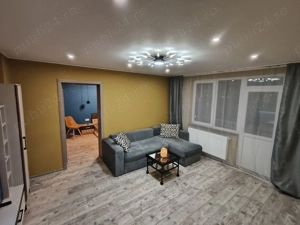 Apartament cu 2 camere renovat 