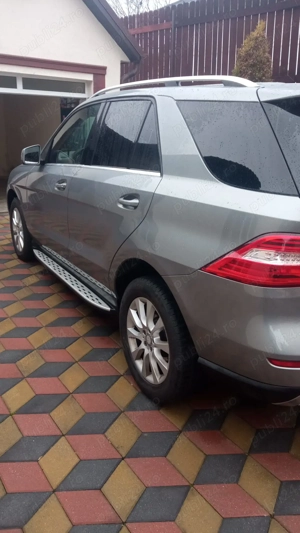 Mercedes ML 250 4 Motric, înmatriculat aprilie 2014, stare perfectă - imagine 4
