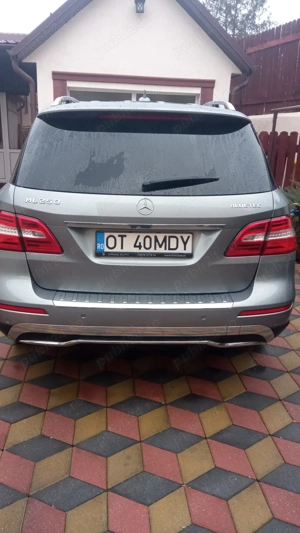Mercedes ML 250 4 Motric, înmatriculat aprilie 2014, stare perfectă - imagine 3
