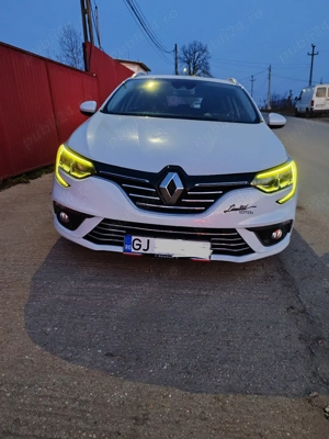 Megan 4 1.5 dci înmatriculat în februarie 