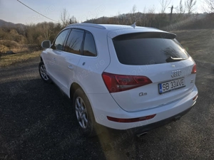 Vand auto Q5,fabr.2017,diesel automata,intretinuta,stare impecabila,carte service.Preț 10150   neg. - imagine 3
