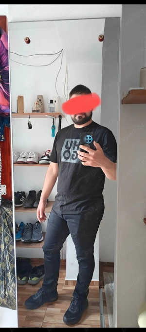 Tip galant, amabil si respectuos