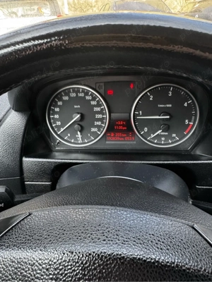 Vand Bmw x1,x drive permanent 2.0 diesel impecabil - imagine 8