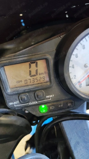 Vând Yamaha r6 carburație An 2001 - imagine 4