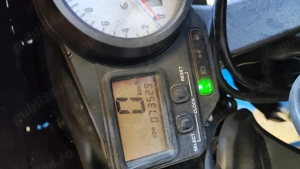 Vând Yamaha r6 carburație An 2001 - imagine 7