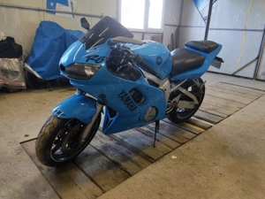 Vând Yamaha r6 carburație An 2001 - imagine 2