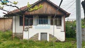 Casă Scoarta Est: 48m², 2 Camere, 51.000€. Comision 0%