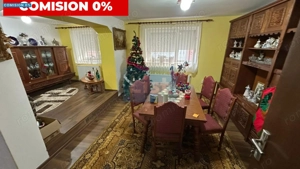 Comision 0 %, casa cu garaj si teren de 561 mp in zona linistita