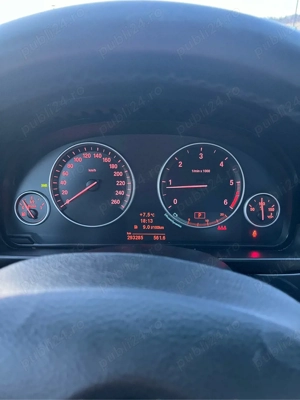 Bmw Seria 5 F10 525 xDrive  - imagine 5