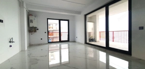 Vand apartament lux de 3 camere langa Metro, Floresti!