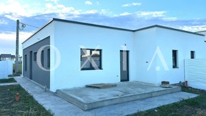 AX1205 Mosnita Noua, Zona Kaufland, 1/2 Duplex Parter