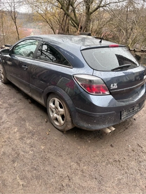 vand opel astra g gtc 1.6 benzina 116 cai fara radiatie si pompa de apa 
