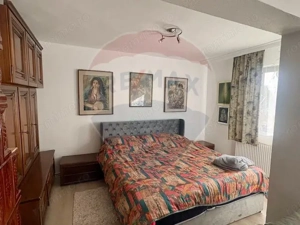 Casă / Vilă cu 6 camere de vânzare - imagine 8