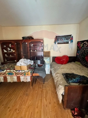 Casă / Vilă cu 4 camere de vânzare - imagine 5