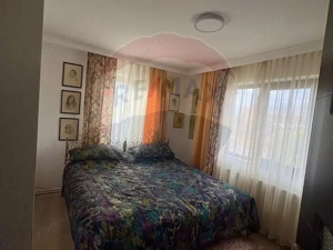 Casă / Vilă cu 6 camere de vânzare - imagine 6