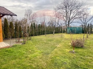 Casă / Vilă cu 6 camere de vânzare - imagine 17