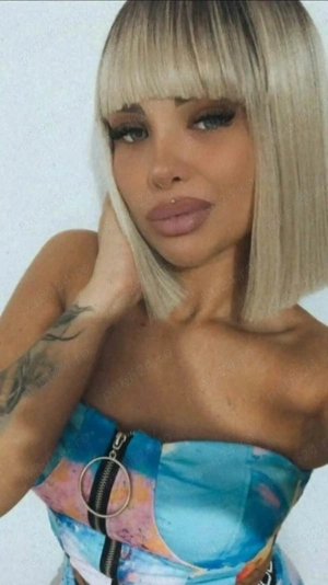 ZARA Transexula perversa hai sa te învăț sa ai parte de placere adevărată fara graba