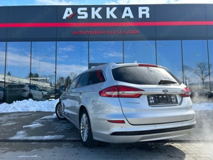 Ford Mondeo - imagine 9