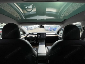 Tesla Model 3 - imagine 7