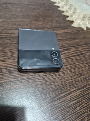 Vand Samsung Z flip 4