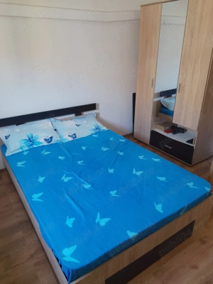 Vand apartament 2 camere zona Gorjului