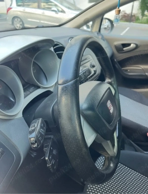 Seat Ibiza 1.2 tdi din 06 2011 - imagine 4