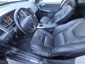 Volvo XC60 D3 2.0D 136 CP   5 Cilindri   2014   Xenon   Piele   Led   - imagine 4