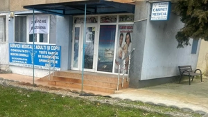 Apartament decomandat 2 camere Mun Orsova parter