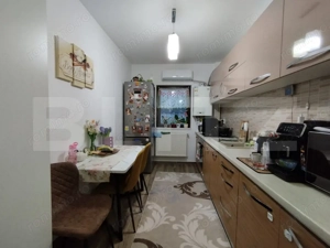 Apartament 2 Camere si Mansarda , Hlincea , 53mp - imagine 2